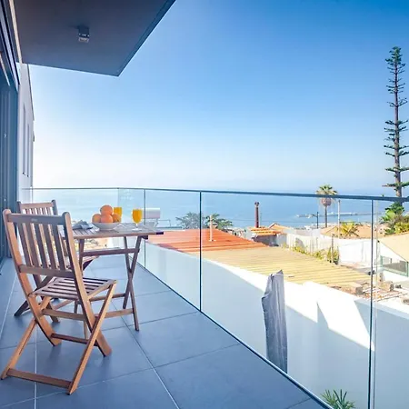Sleeps 6 With Pool Air Con And Wifi